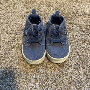 OshKosh B'gosh Blue Baby Shoes size 4